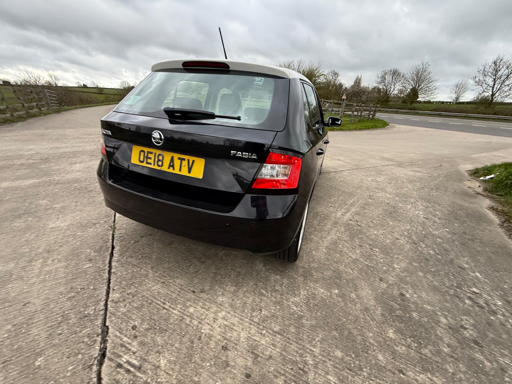 Skoda Fabia 1.0 TSI Colour Edition Euro 6 (s/s) 5dr — photo 63 of 90